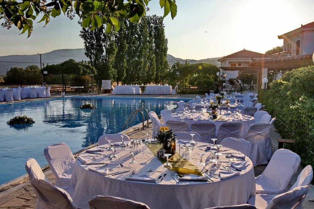 Hotel Pela Скала-Каллонис Экстерьер фото